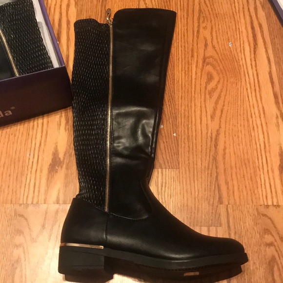 Over the knee high boots - Picture 2 of 2